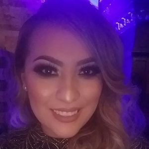 Meet your Posher, Stella